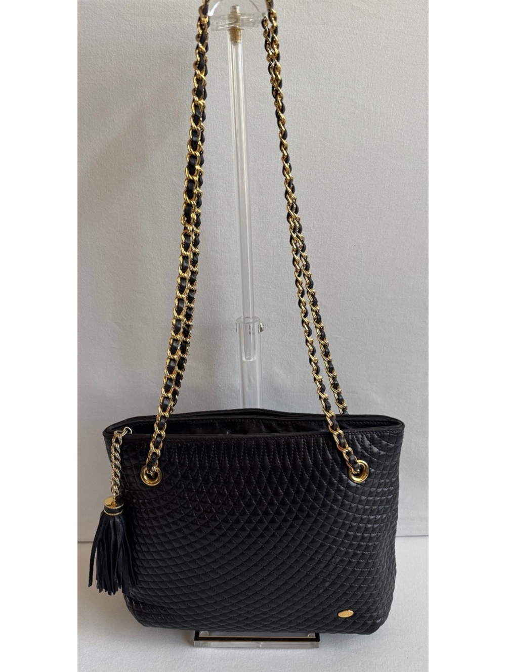 Vintage Bally Black Quilted Leather Shoulder Bag Gold Chain Tassel Made Italy